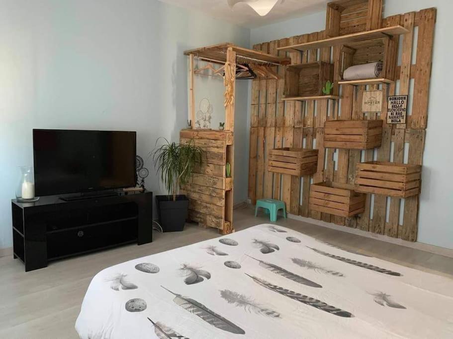 Gite Des Huskys Villa Tonnay-Charente Ngoại thất bức ảnh